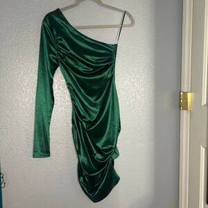 NWT GB Green Satin One Shoulder Long Sleeve Dress Size 1